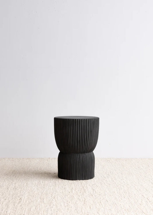 Lia Stool