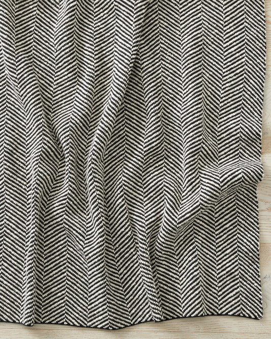 Weave Solano Cotton Throw Onyx