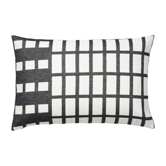 Kristina Dam Contemporary Block Cushion White/Black 60x40 - RUMEMaytime